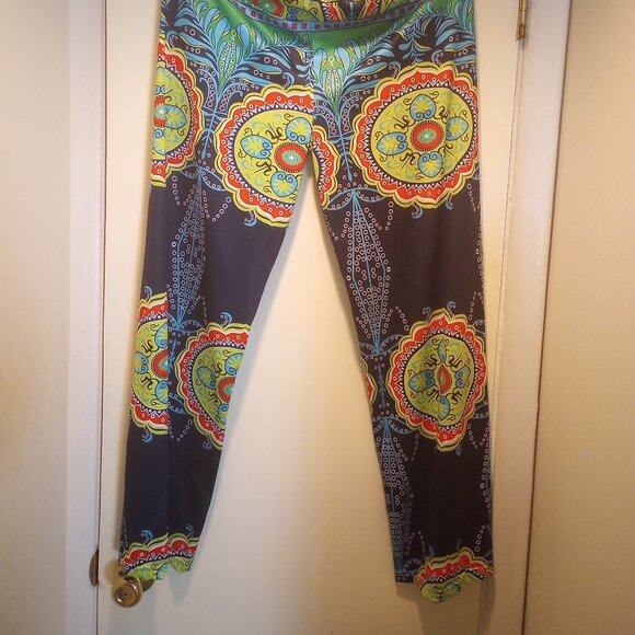 Boho pants multi color design size L New!! - Picture 3 of 7